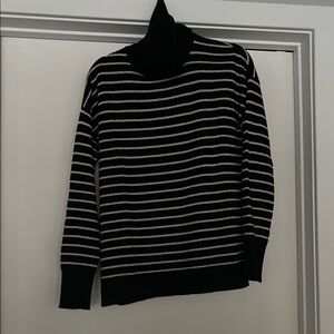 Halogen 100% Cashmere Turtleneck